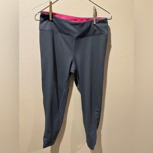 Gaiam Cropped‎ Leggings